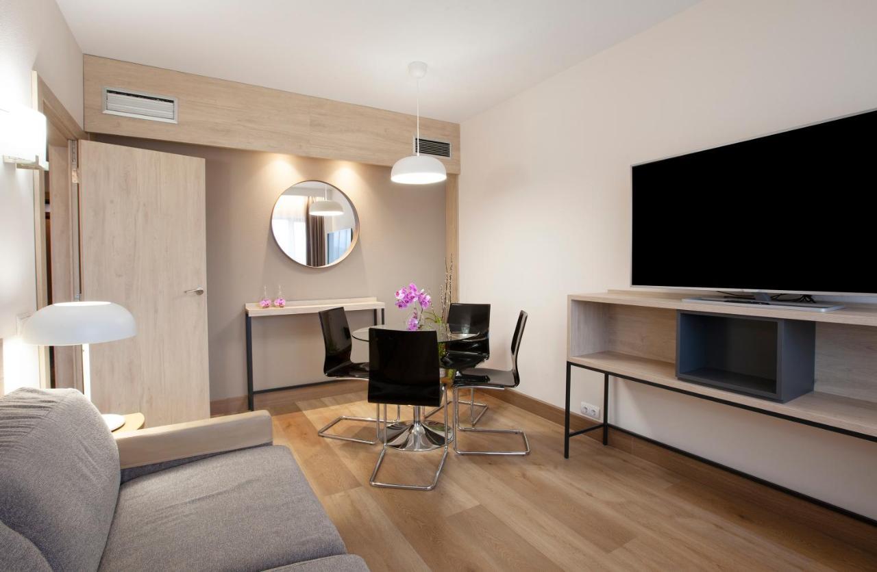 Hotel Puerta De Bilbao Barakaldo Buitenkant foto