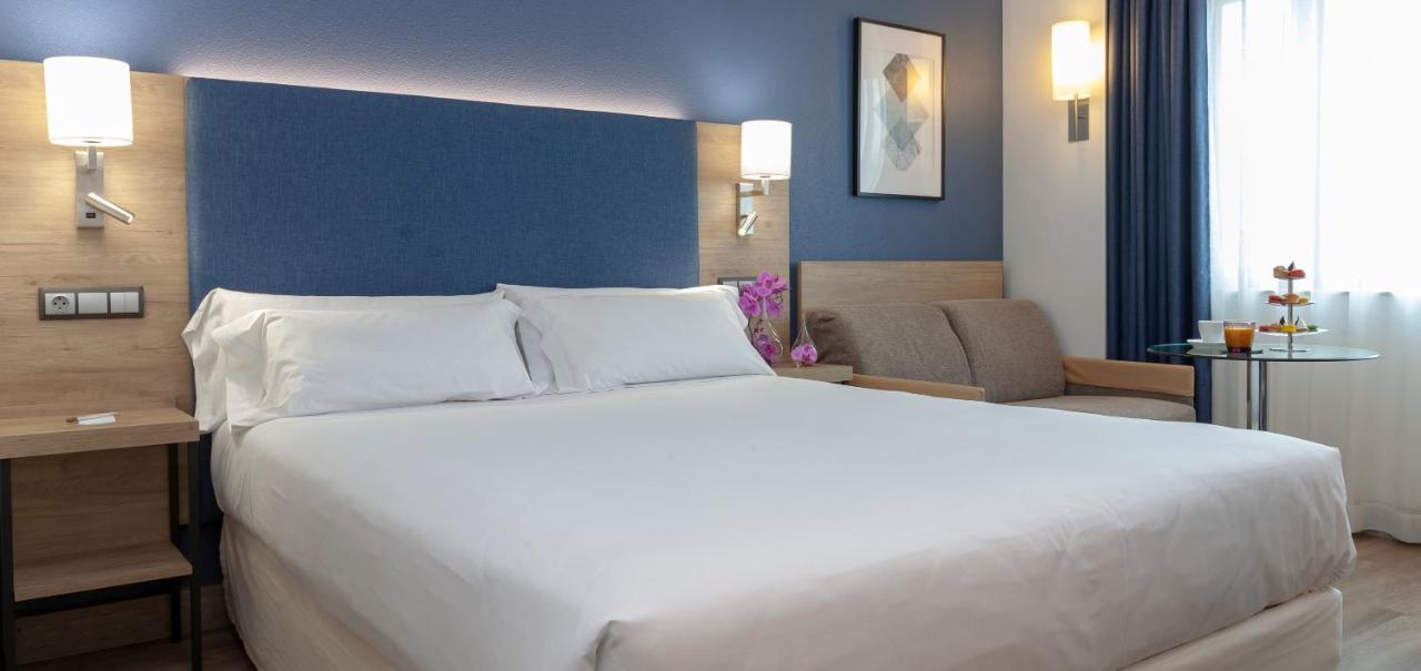 Hotel Puerta De Bilbao Barakaldo Buitenkant foto