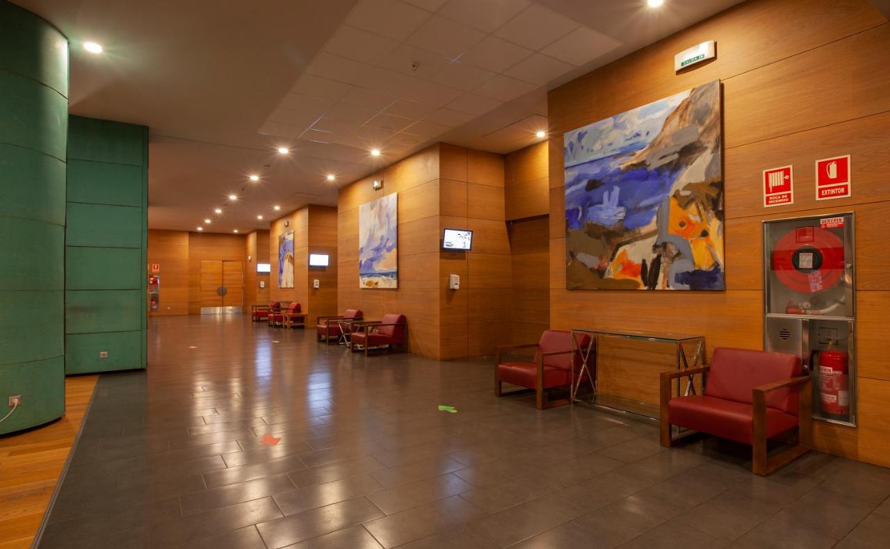 Hotel Puerta De Bilbao Barakaldo Buitenkant foto